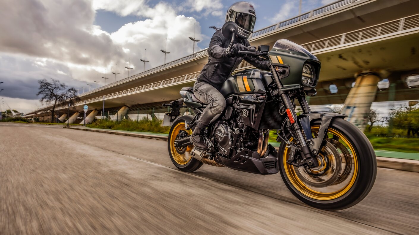 Suzuki GSX-8S TT mieten
